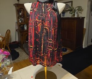 Worthington Black and Red Abstract Blouse